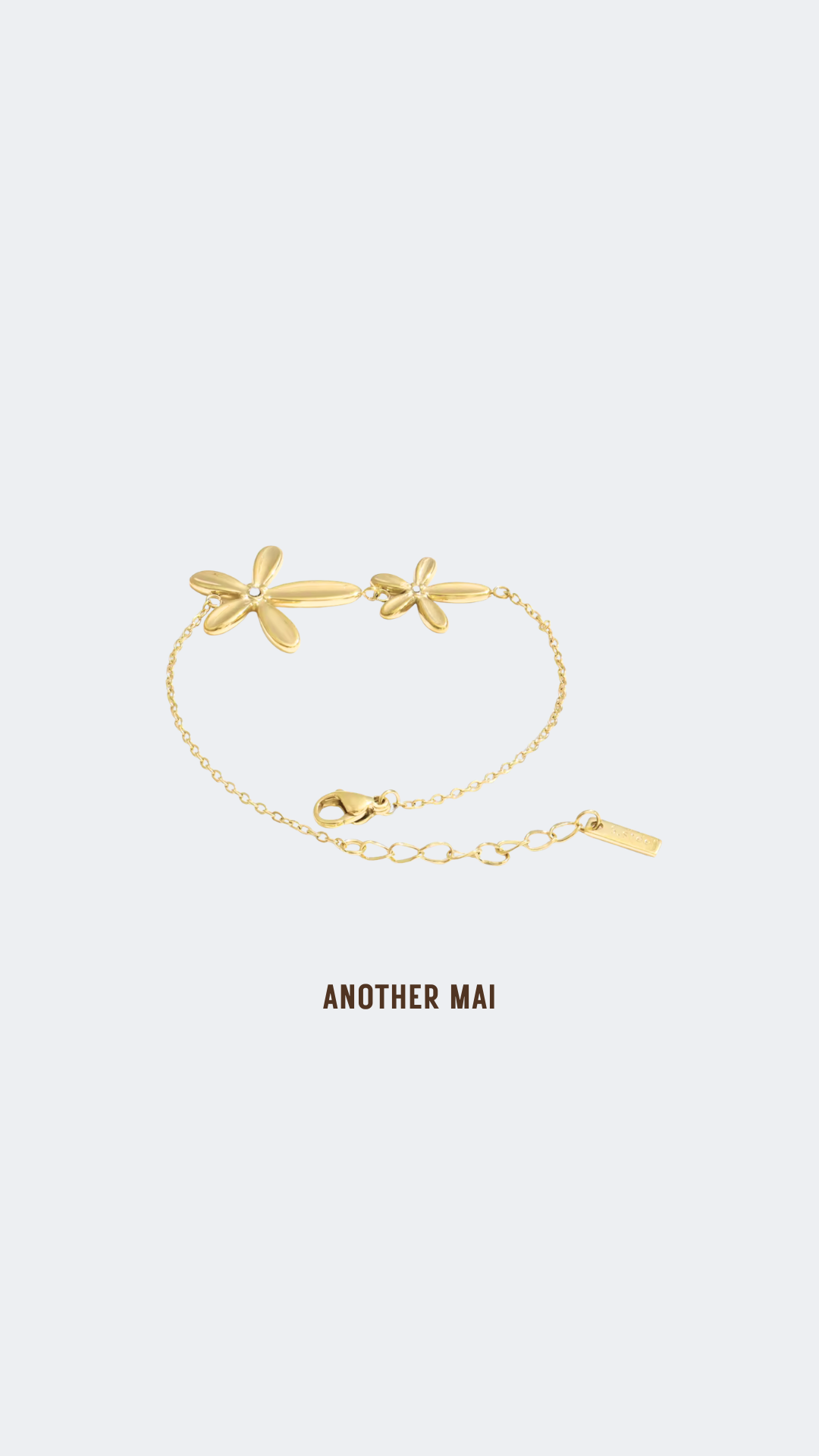 The Lilia Gold Bracelet