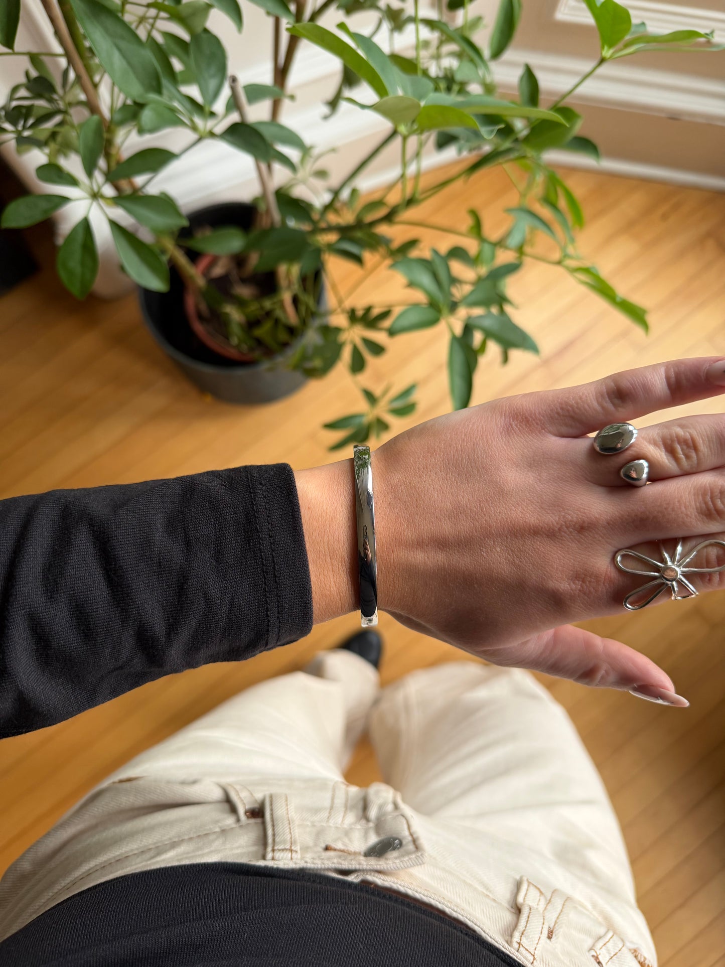 The Darcy silver Bangle