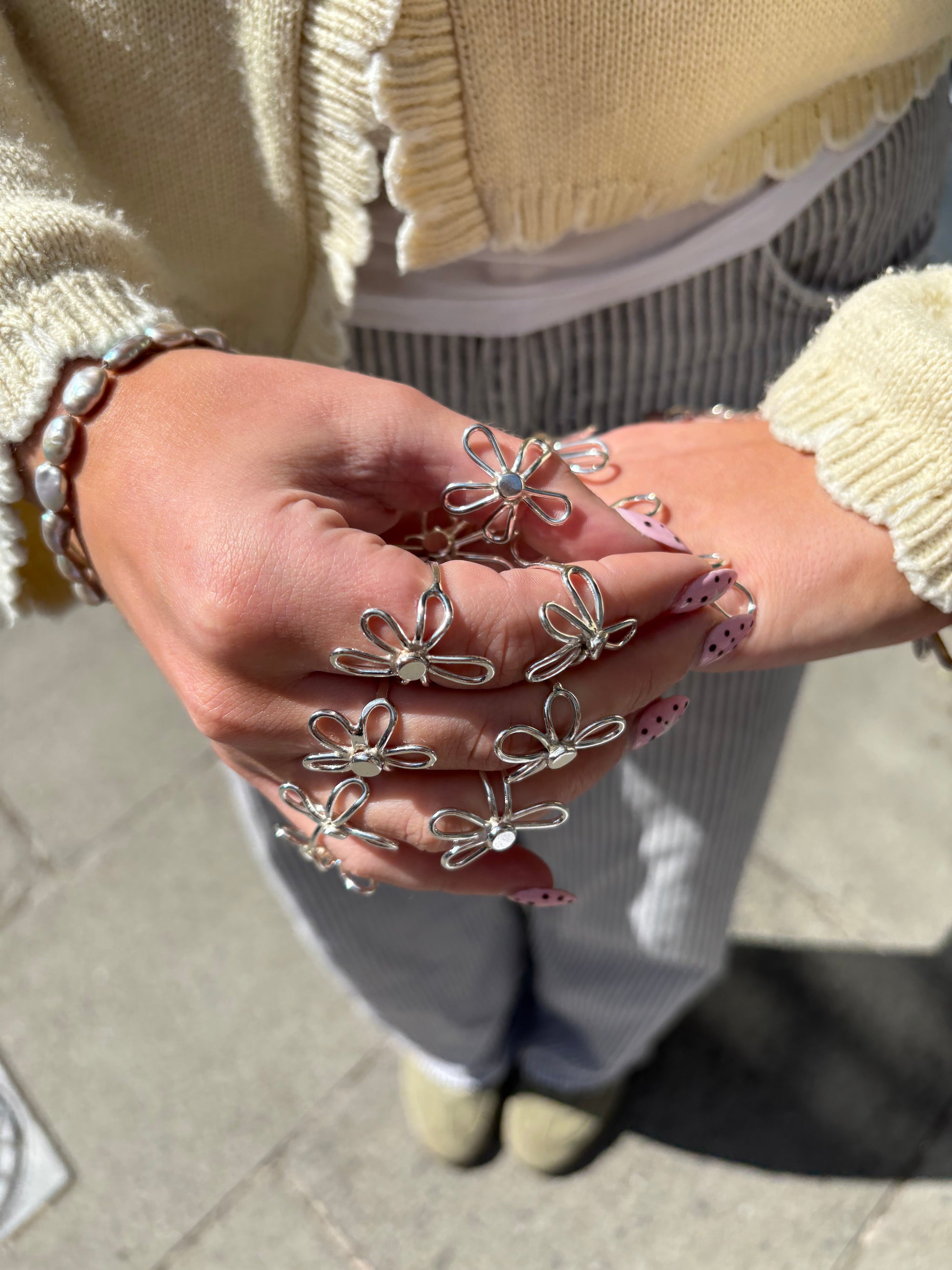 The MINI ABBY RIng
