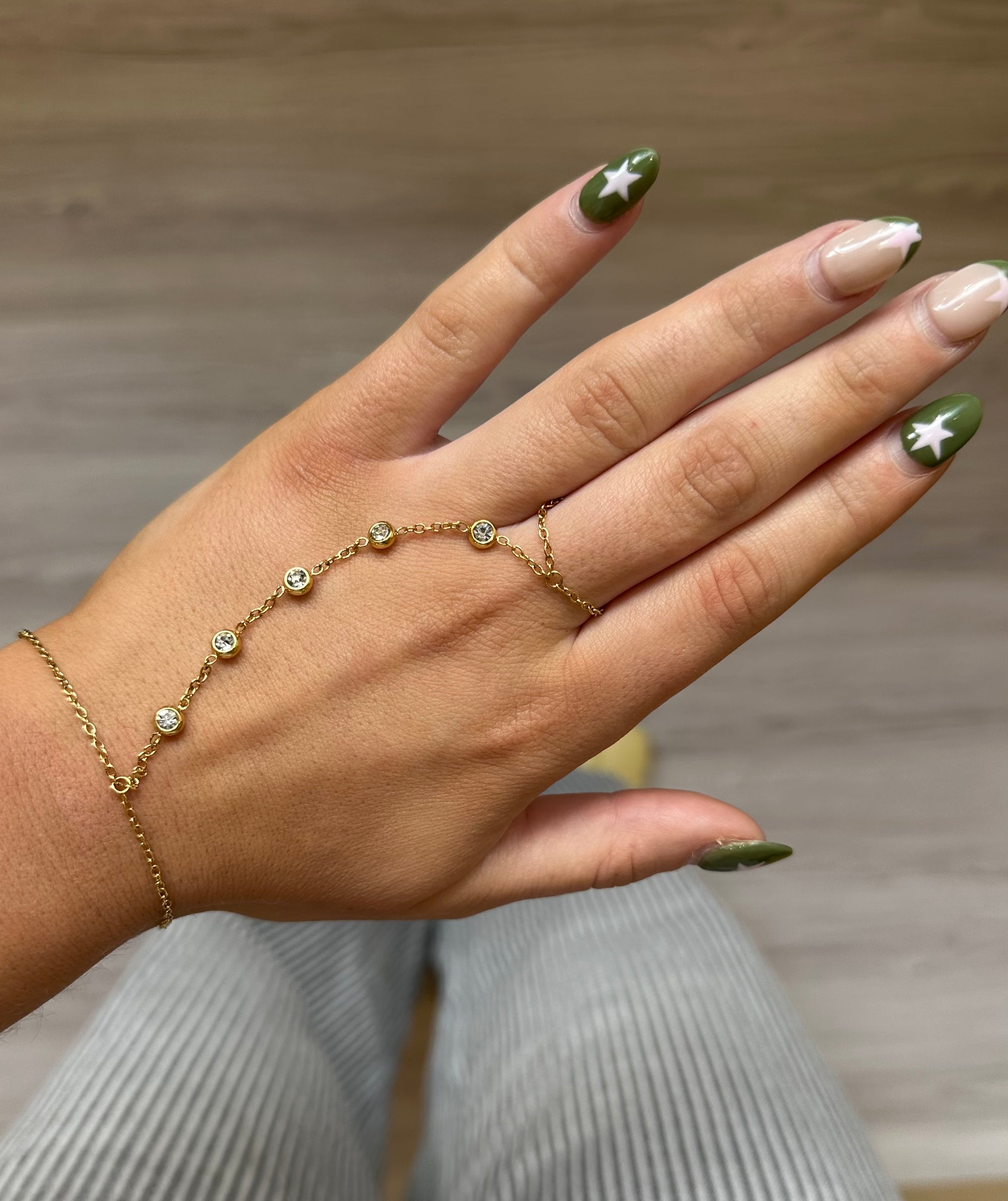 Marlow Hand Chain Crystal & Gold