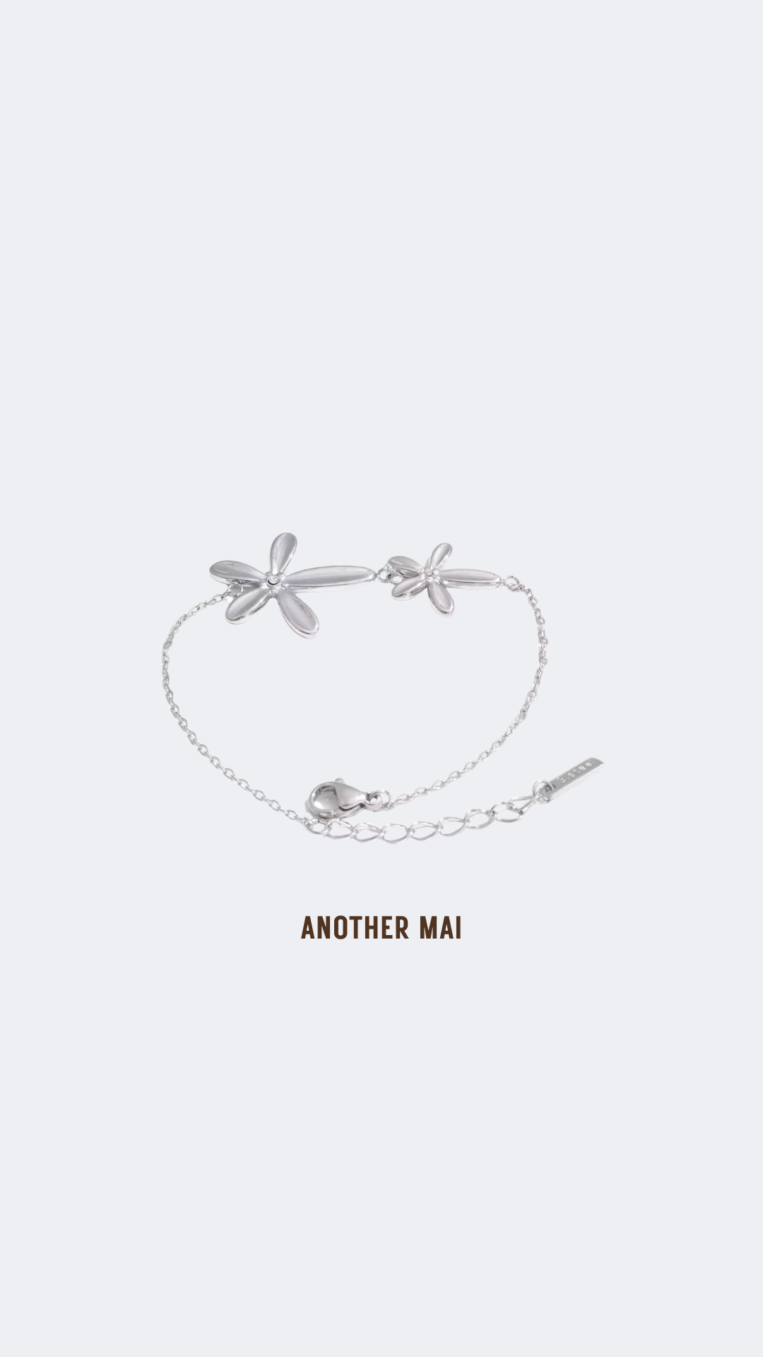 The Lilia Silver Bracelet