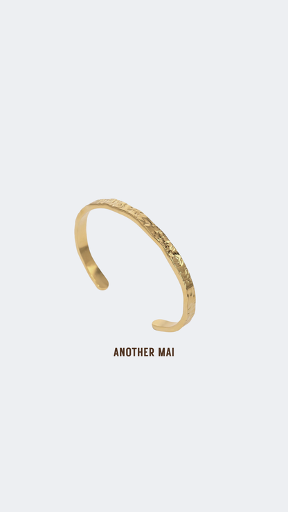 Molten Gold Textured Bangle
