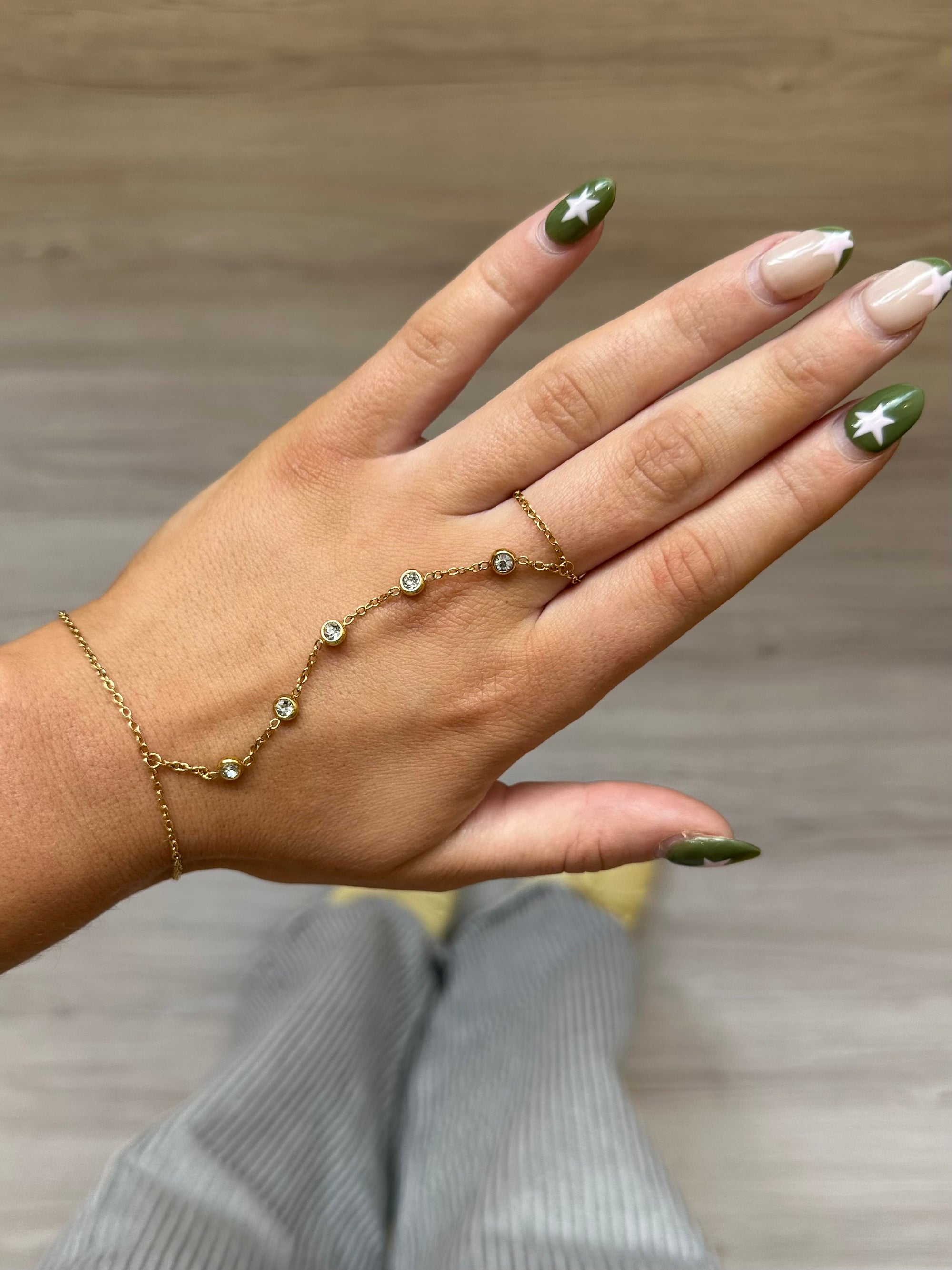 Marlow Hand Chain Crystal & Gold