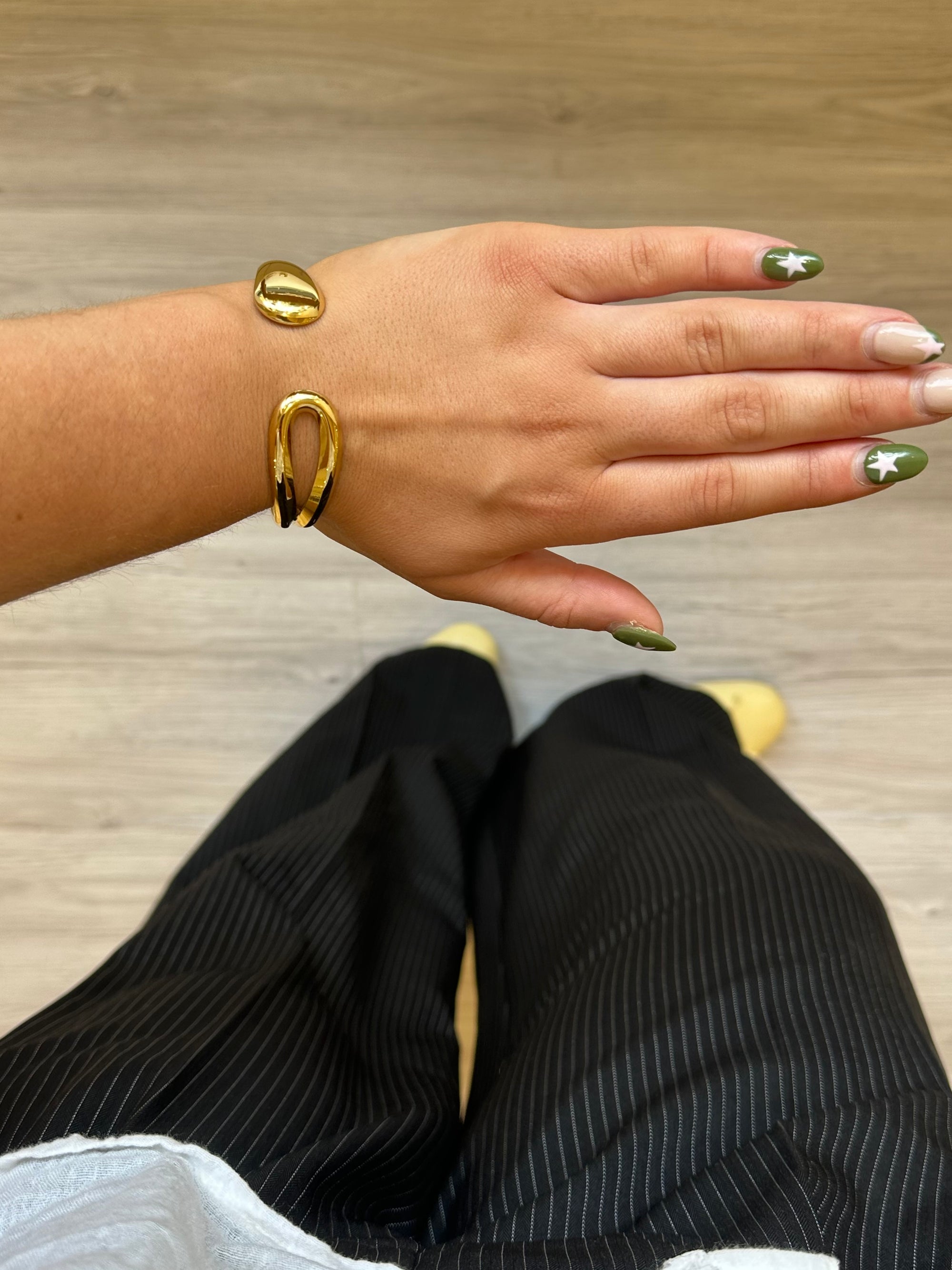 Ada Bangle