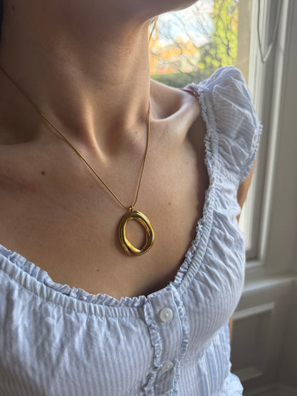 The Pia Necklace