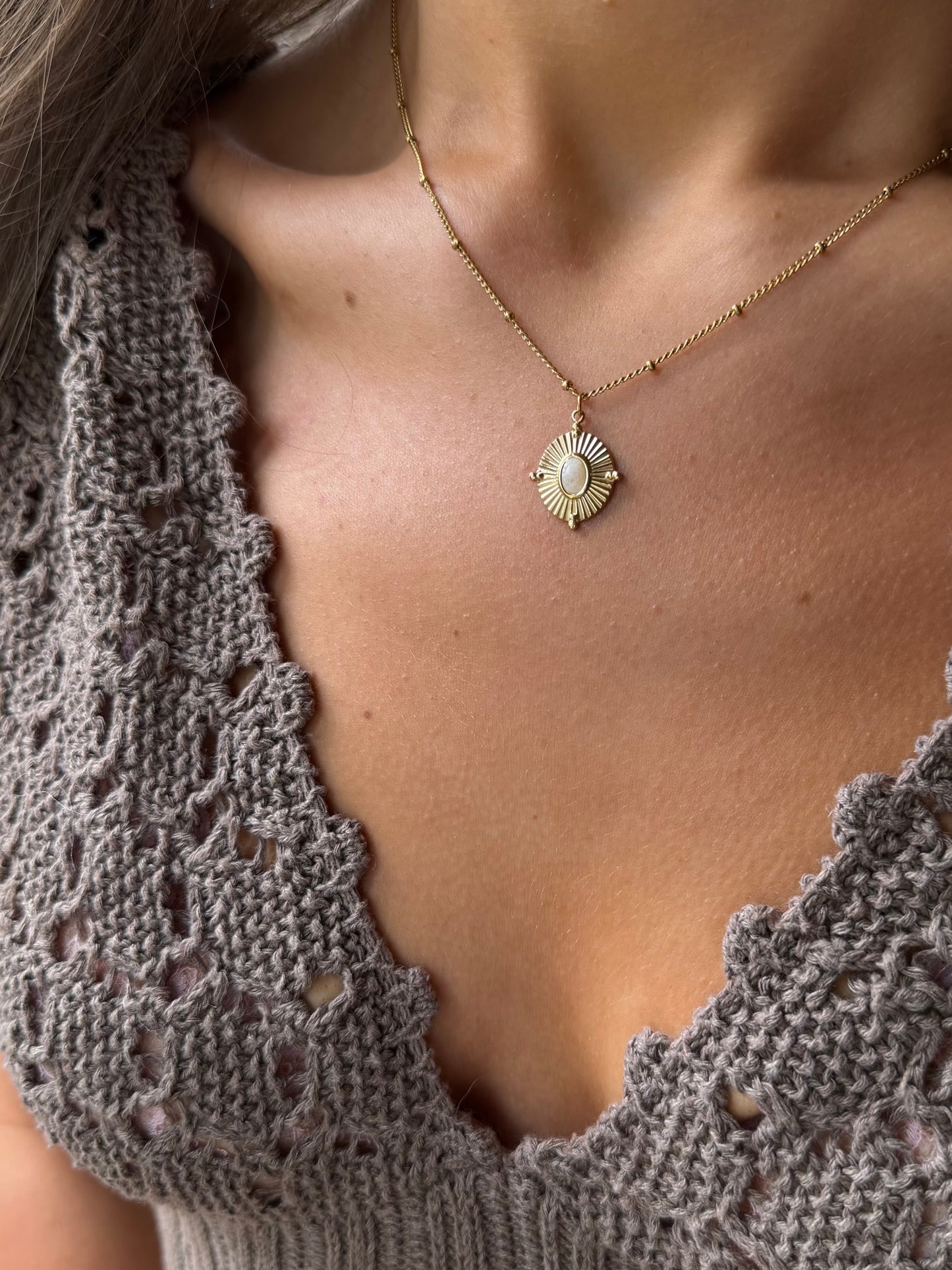 Raya Necklace