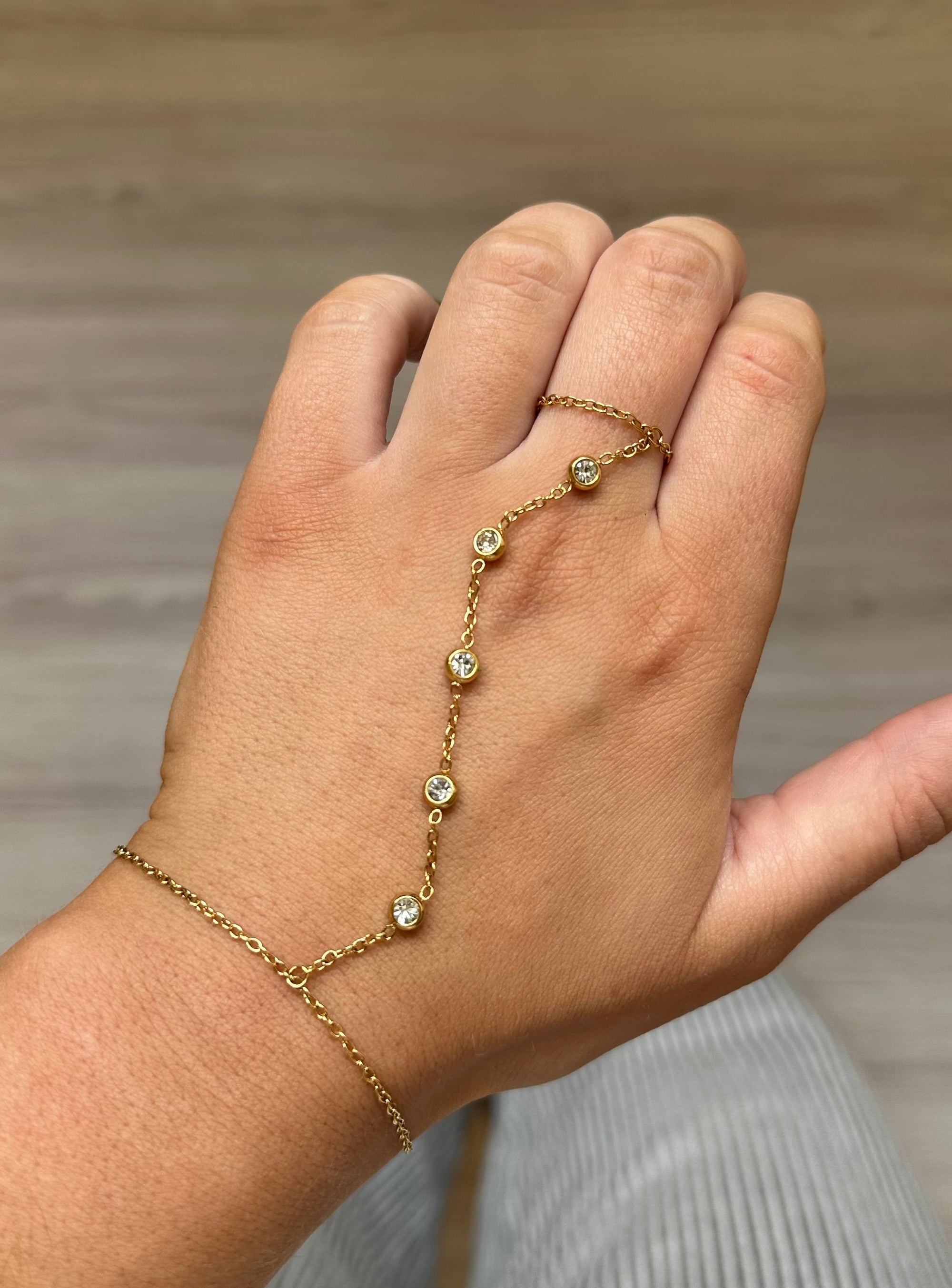 Marlow Hand Chain Crystal & Gold
