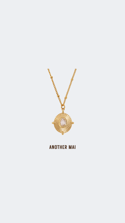 Raya Necklace