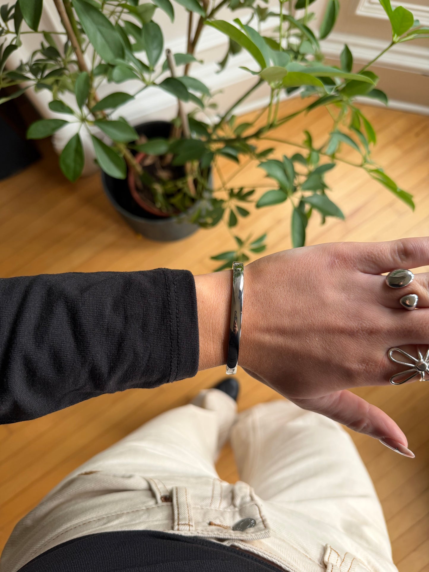 The Darcy silver Bangle