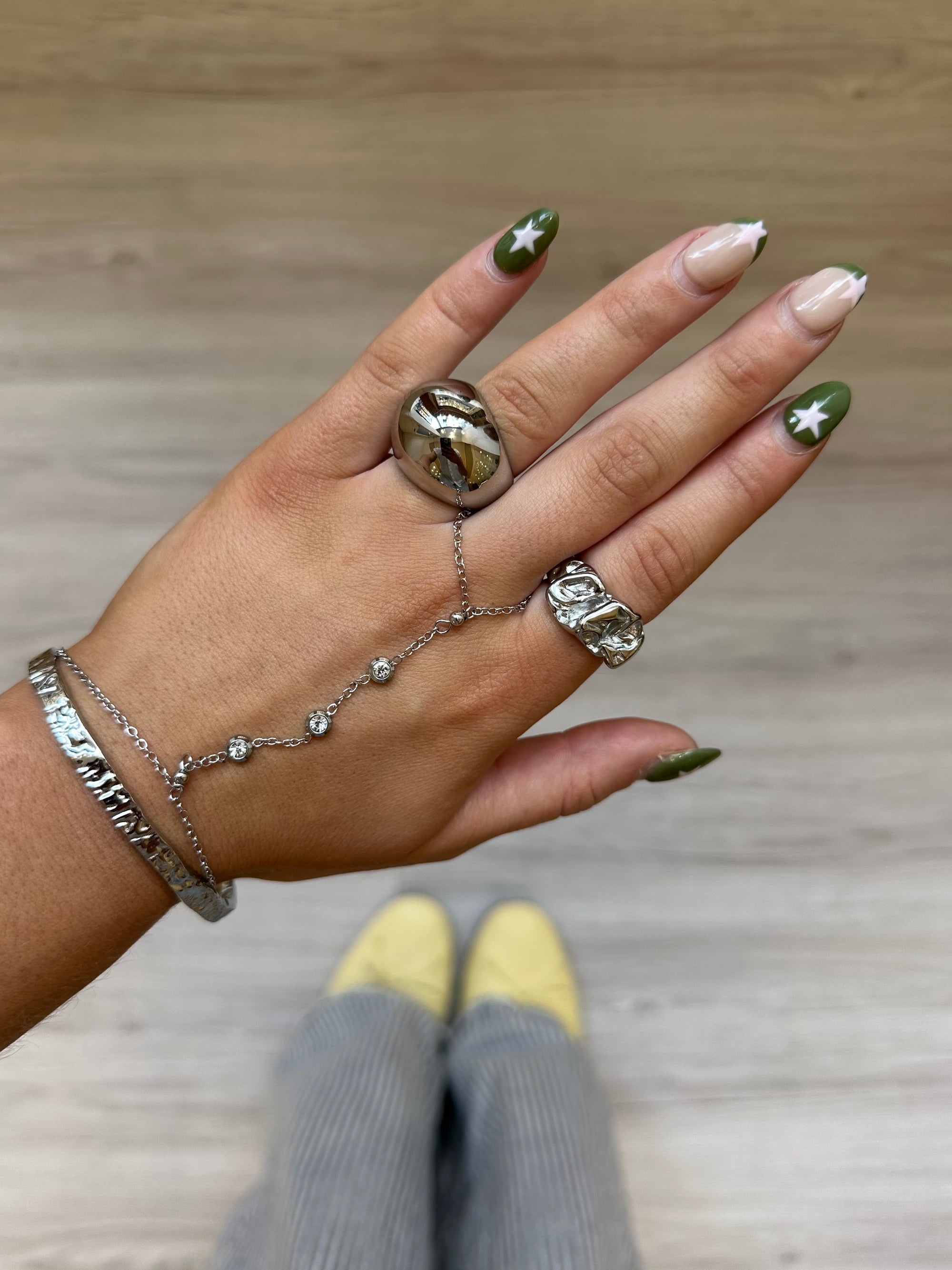Marlow Hand Chain Silver