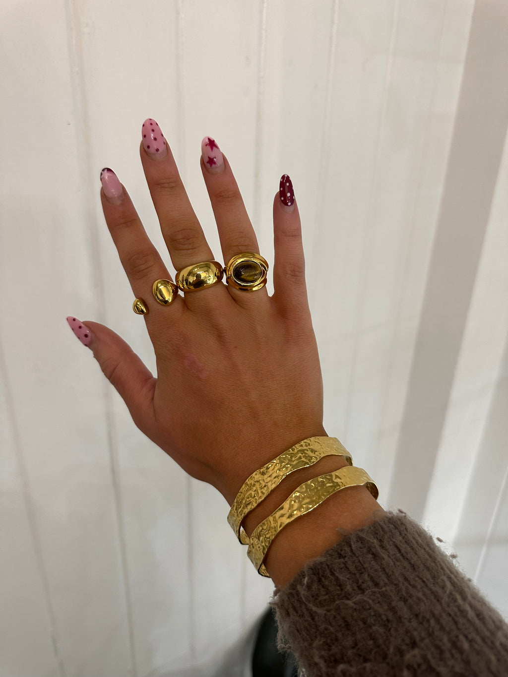 The Effie Cuff Gold Bangle