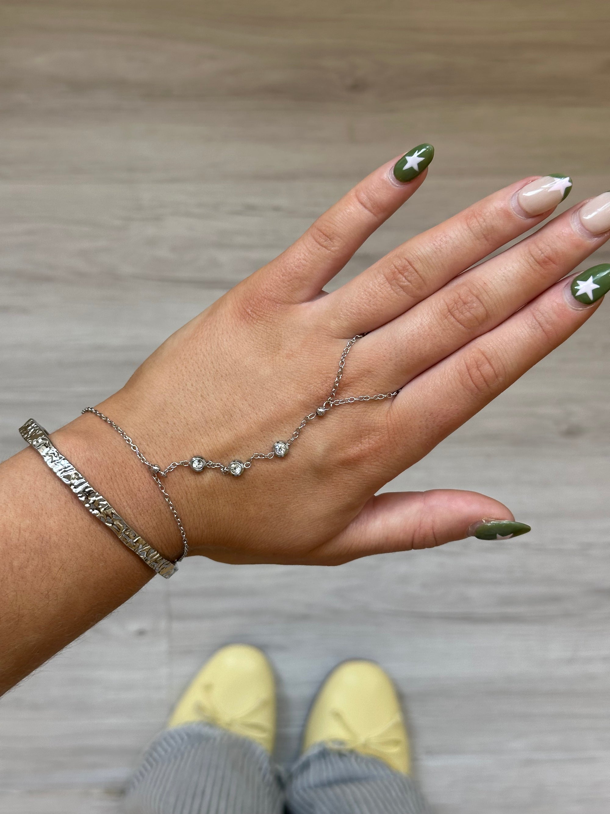 Marlow Hand Chain Silver