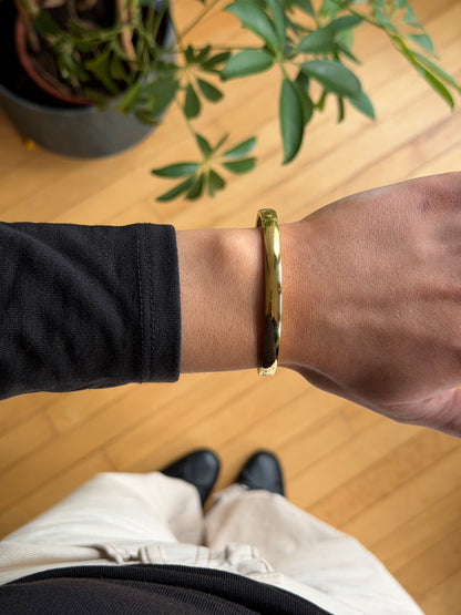 The Darcy Gołd Bangle