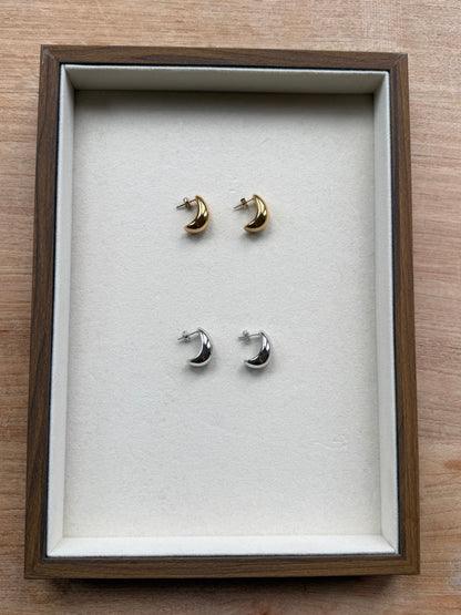 Droplet Gold Earrings