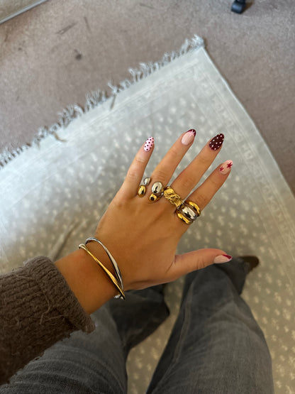 Amelia Ring Gold