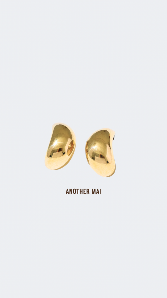 Droplet Gold Earrings