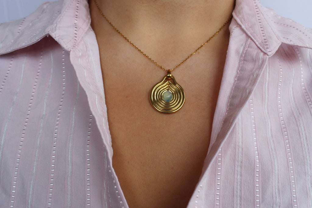 Mira necklace
